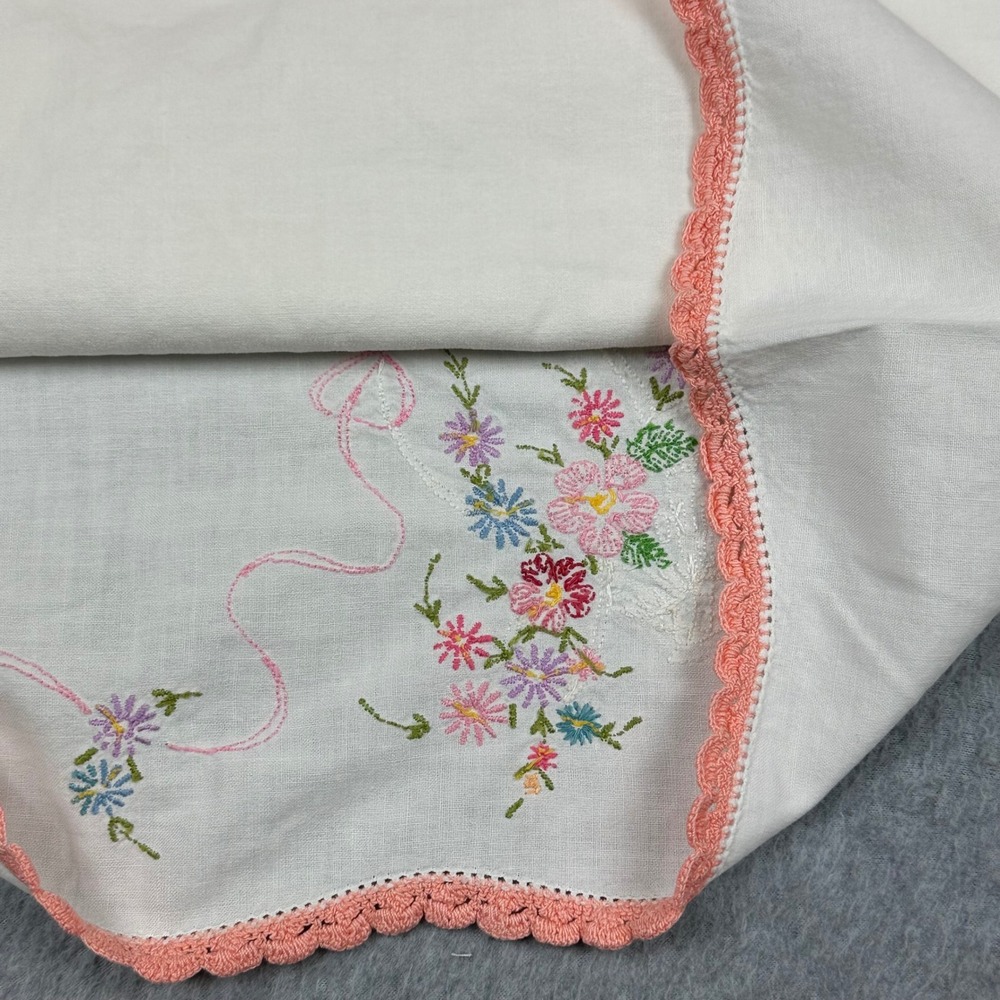 Vintage Hand Embroidered Floral Pillowcase White Cotton Peach Crochet Lace Trim - Picture 10 of 11
